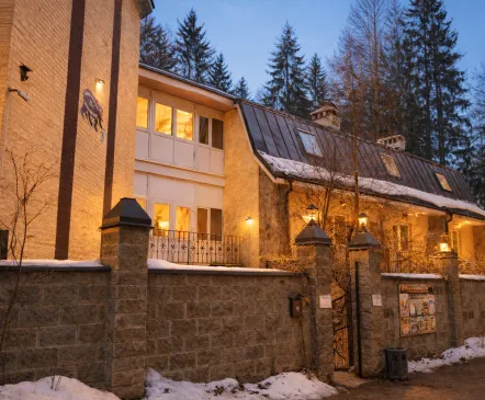 Гостевой дом "Домик охотника"